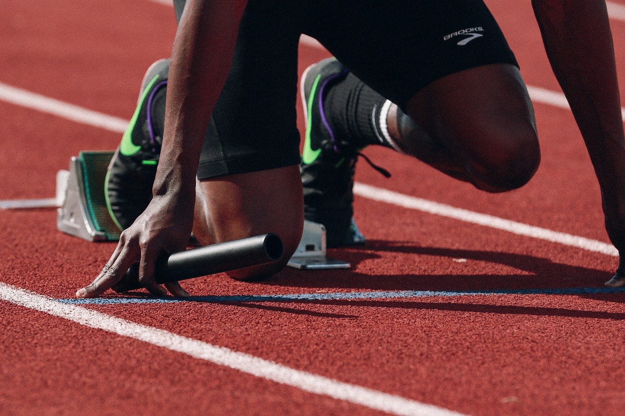 athlete, runner, sprint, fast, black, man, black man, person, racetrack, relay, sport, sports wear, start, athlete, runner, sport, sport, start, start, start, start, start